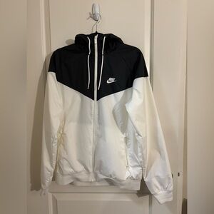 Nike Windrunner Jacket NWT